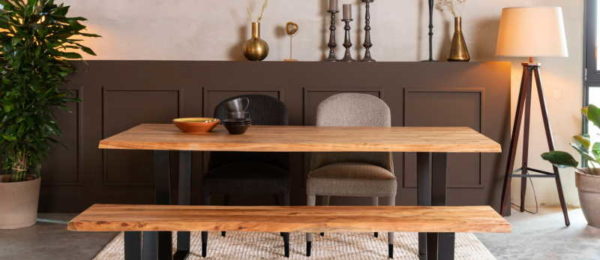 Table Aka – Image 2